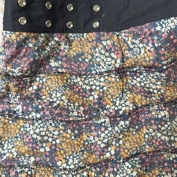 Beautiful Zand Reversible Skirts w/ Purse Fits Small/Medium